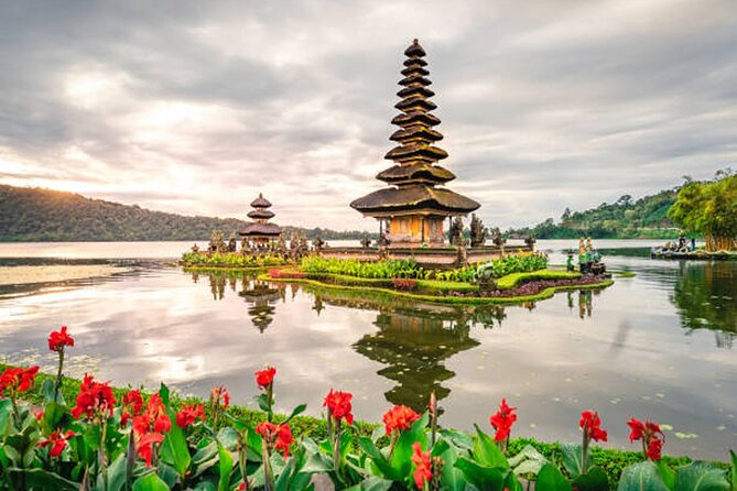 Full Day Tour Bedugul Sightseeing and Tanah Lot Temple