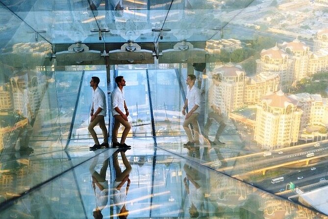 Glass Ride – Sky View Dubai
