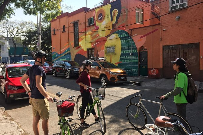 Graffiti & Urban Art Biketour W/ Taco Stop