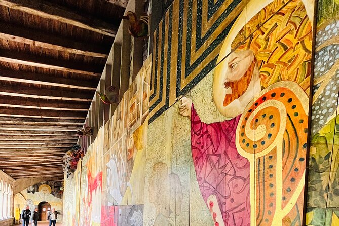 Group Tour – Saint Emilion Walking Tour + Tasting in Cave