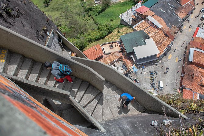 Guatape: Adventure, Color and Landscape