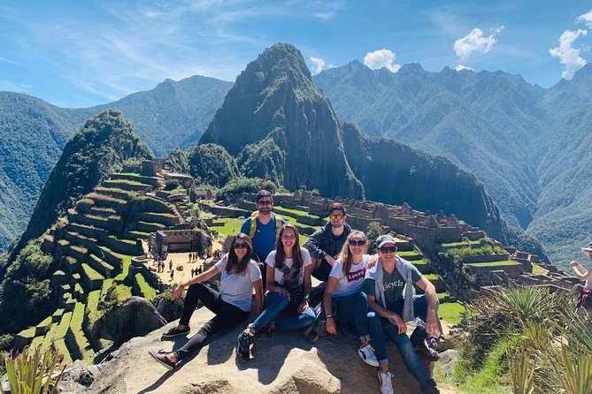 Guide in Machu Picchu (Small Group)