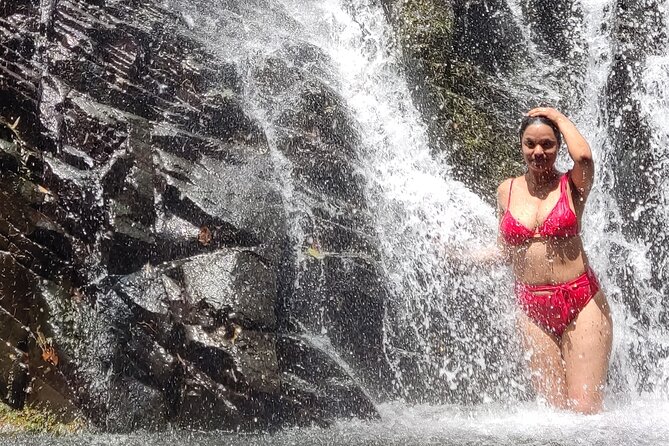 Guided Tour of Filipina Falls in Sora From Panama City