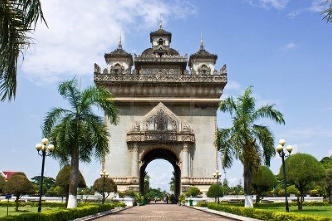 Guided Vientiane City and Buddha Park Full-Day Tour
