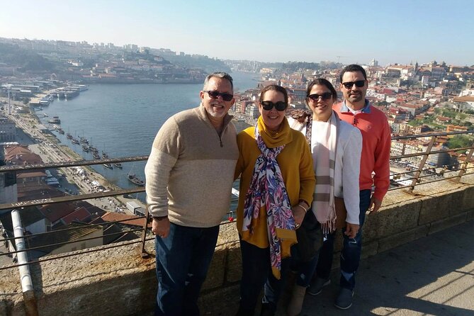 Half Day Porto and Beach Side Small-Group Tour With Tastings