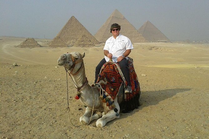 Half-Day Private Tour to Giza Pyramids and Sphinx From Cairo