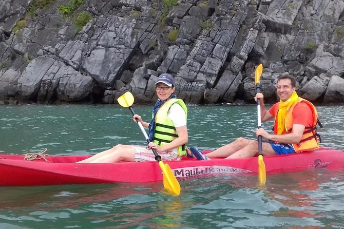 Halong Bay and Lan Ha Bay From Cat Ba Island: Cruise and Kayak Tour