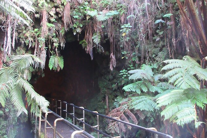 Hawaii Volcanoes National Park Experience From the Big Island