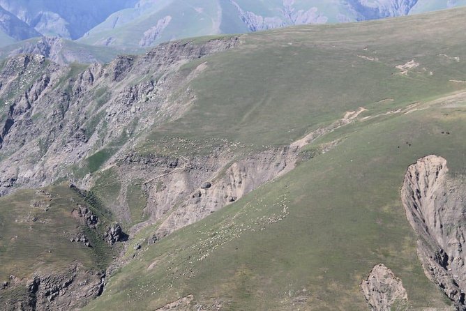 Hiking to Laza and Mujug Waterfalls