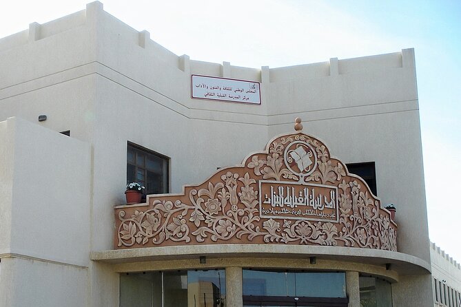 History Tour of Stories That Shaped Kuwait by Kuwaiti Guide - Kuwaits Architectural Marvels