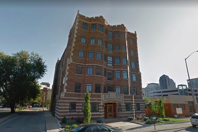 Indianapolis Scavenger Hunt: Peaceful Part of Town