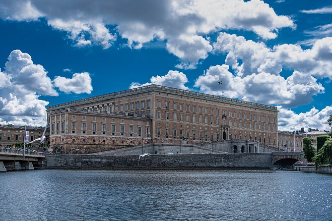 Inside The Crown: Stockholm Royal Palace Private Guided Tour