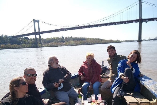 Intimate Cruise and Tasting With the Last Professional Bdx Fisherman