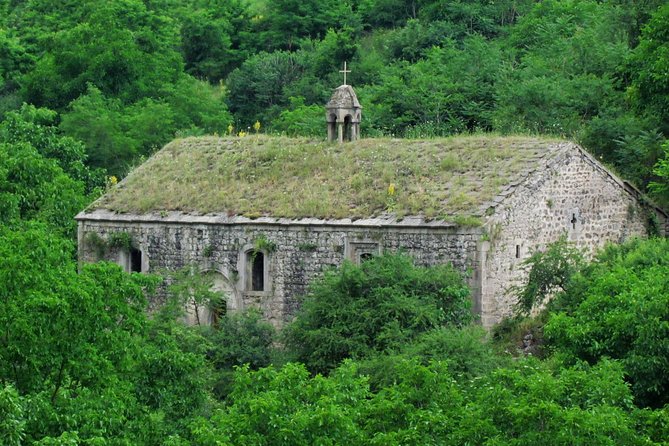 Khndzoresk Cave Town