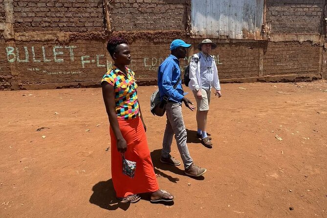 Kibera Slum Tour With a Local