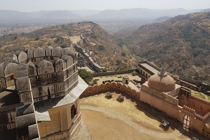 Kumbhalgarh Fort & Ranakpur Temple Private Day Trip From Udaipur