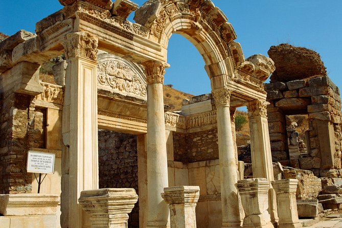 Kusadasi Shore Excursion: Private Full-Day Tour to Ephesus, Didyma and Miletus
