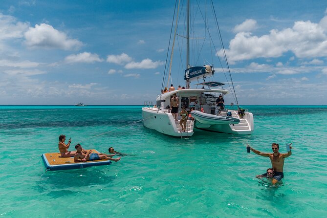 Lagoon 39ft Private Catamaran Sail and Snorkel 4hr National Park