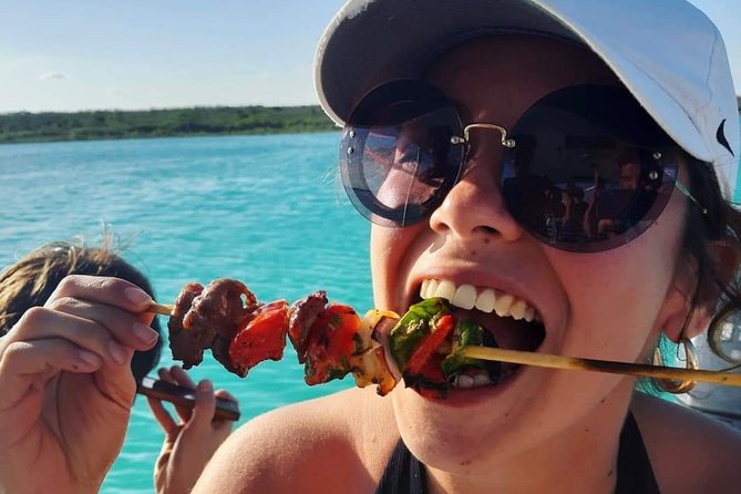 Laguna Grill – Private Boat With On-Board BBQ and Drinks Included