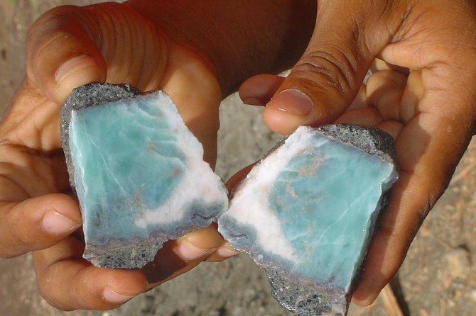 Larimar Mine Tour