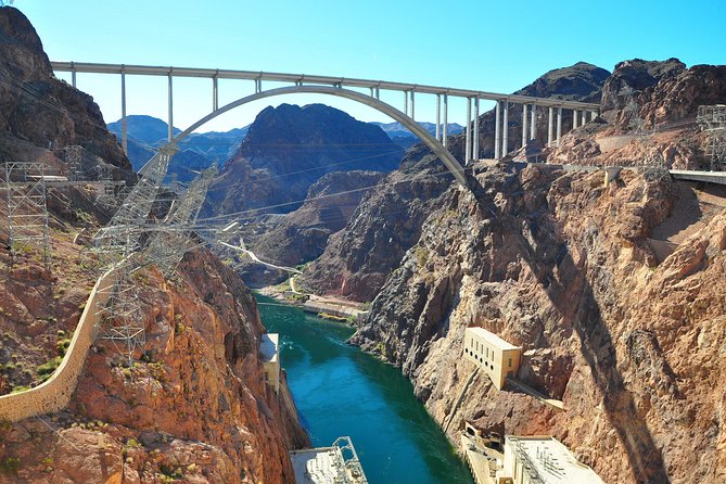 LAs Vegas With Hoover Dam, 2-Days Tour From LA - Tour Overview and Highlights