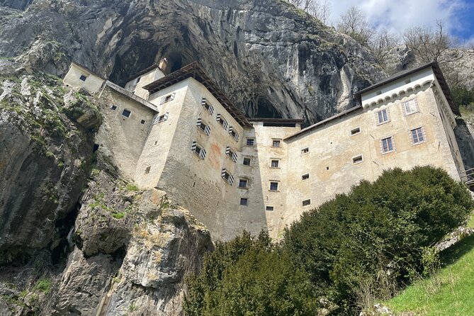 Ljubljana, Postojna Cave&Predjama Castle With Tickets From Zagreb