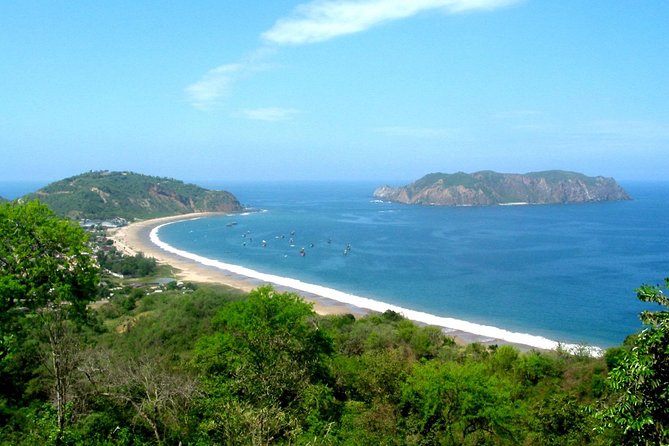 Los Frailes Tour – Agua Blanca and Machalilla National Park