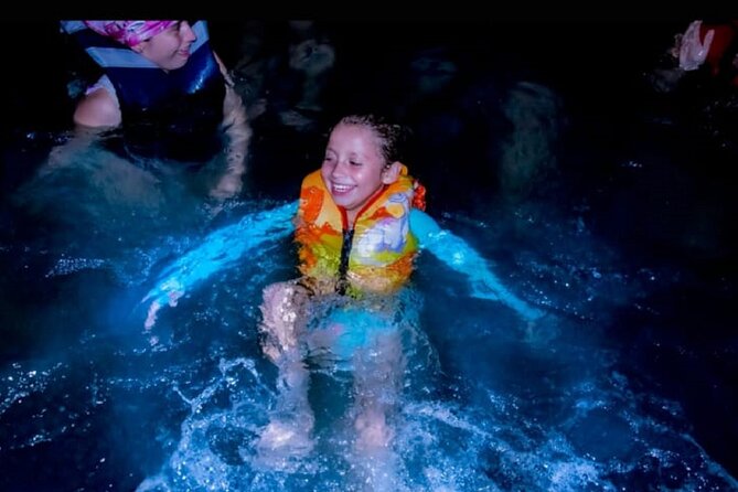 Luminous Plankton and Playa Blanca Barú With Lunch All Day - Overview of the Activity