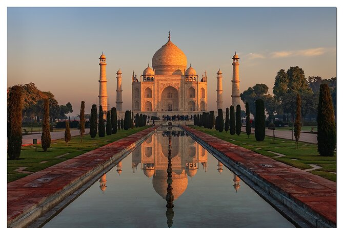 Luxury Sunrise Taj Mahal Tour From Delhi by Car.