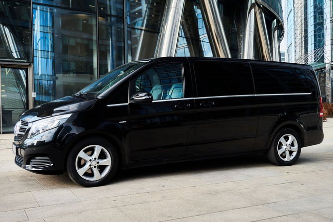 Luxury Transport From/To Warsaw - FRAnkfurt / Intern. Airport FRA by Private Van - Pickup and Drop-off Information