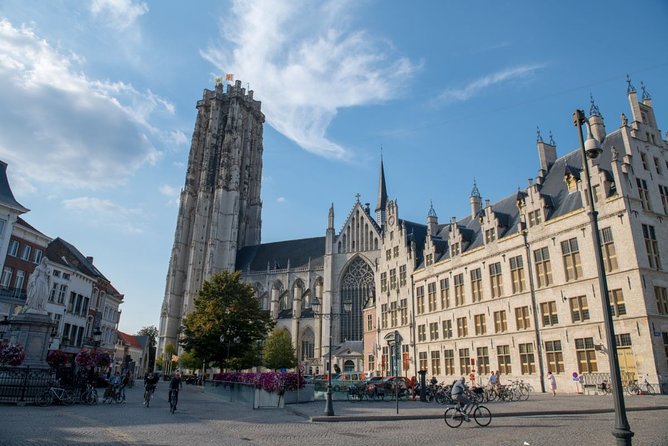 Mechelen Self-Guided Tour With Interactive City Game