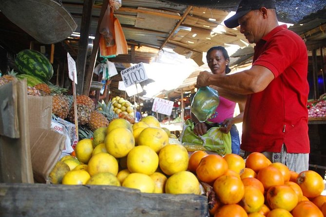 Medellín Local Market Places - Exploring the Vibrant Minorista Market