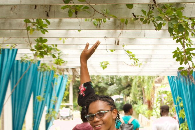 Montego Bay Community Highlight and Souvenir Shopping - Overview of the Tour