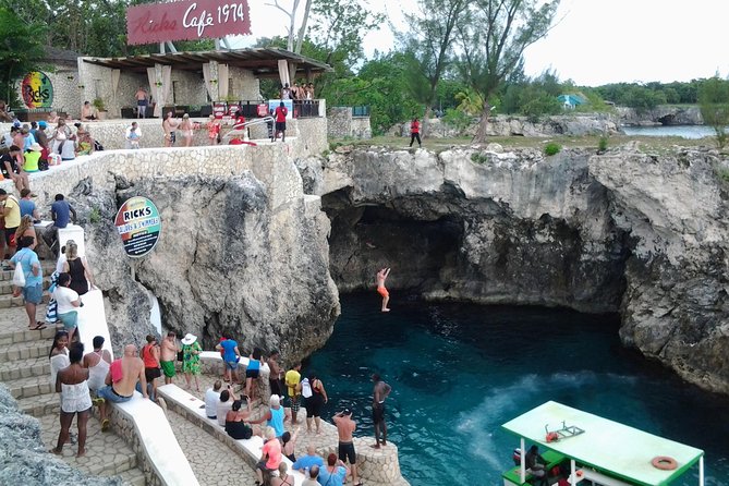 Montego Bay Excursion Negril 7 Miles Beach, Ricks Cafe and Time Square Shopping