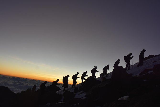 Mount Kenya Sirimon – Chogoria Route(5 Days)
