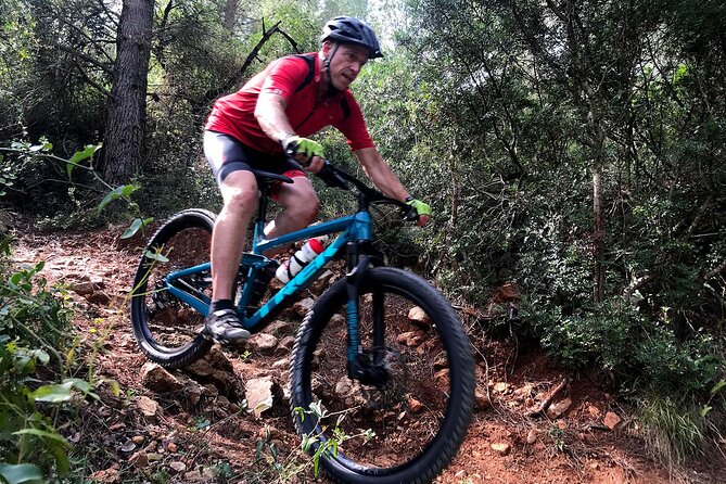 Mountain Bike Tour Font De La Mata - Included Amenities