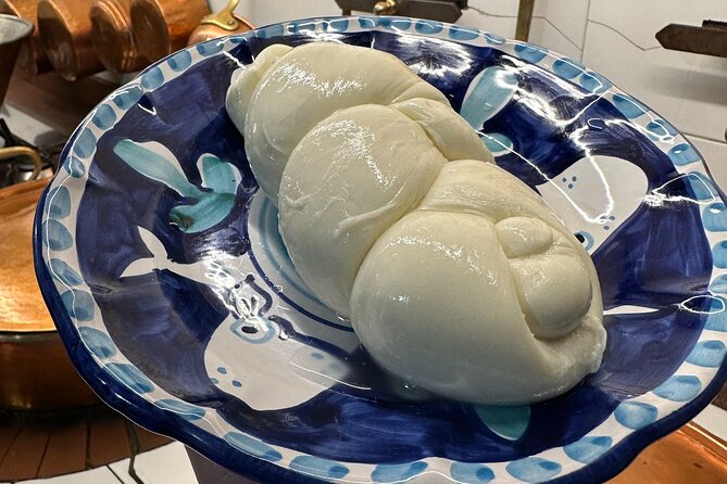 Mozzarella Experience With Private Cooking Class