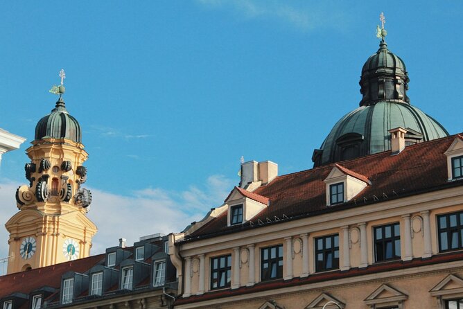 Munich Scavenger Hunt and Sights Self-Guided Tour