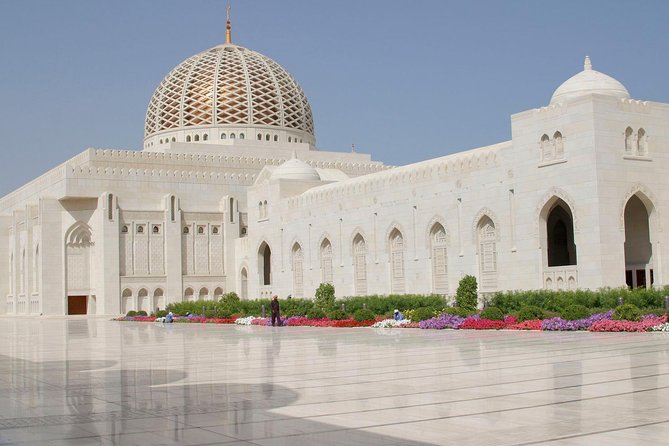 Muscat City Tour - Sultan Qaboos Grand Mosque