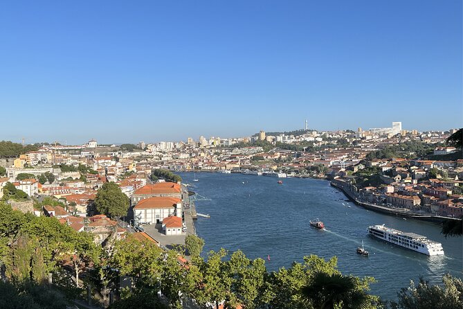 Mysteries of Porto: Legends, Crimes and Fantastic Stories