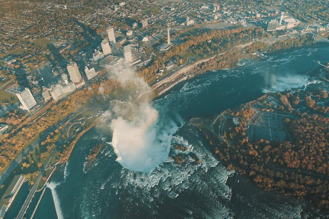 Niagara Falls Canada Tour: Helicopter Ride and Skylon Tower Lunch