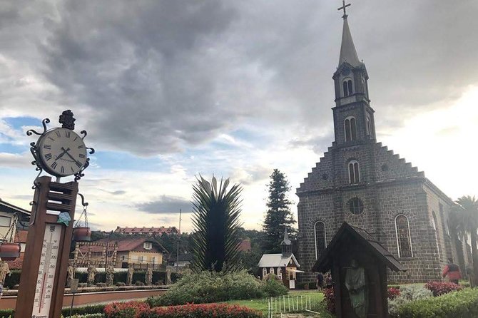 Nova Petrópolis, Gramado and Cinnamon Private City Tour - For Groups - Leaving Poa