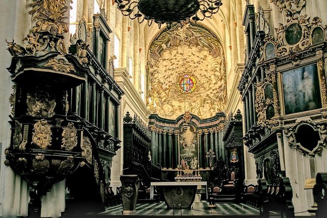 Oliwa Cathedral in Gdansk & Trip to Park - 2h Private Trip by Luxury Car - Included Experiences