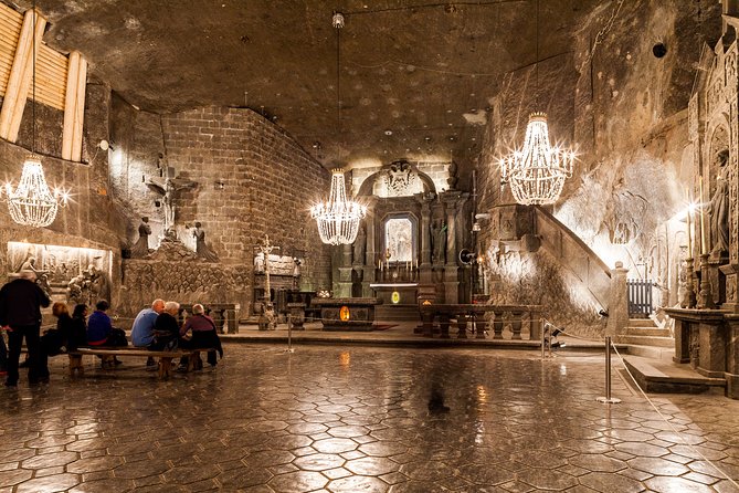 One Day Guided Tour: Auschwitz Birkenau + Wieliczka Salt Mine