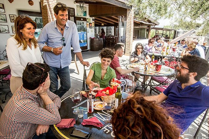 Organic Wine Tasting & Lunch Experience on Mt Vesuvius - Exploring the Vineyards