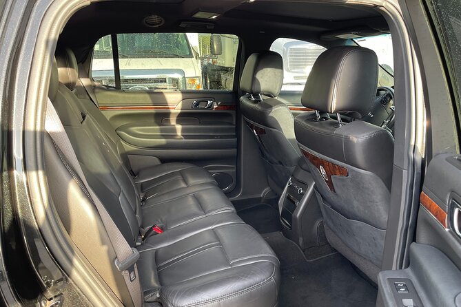 Orlando Airport MCO to Port Canaveral Luxury Sedan