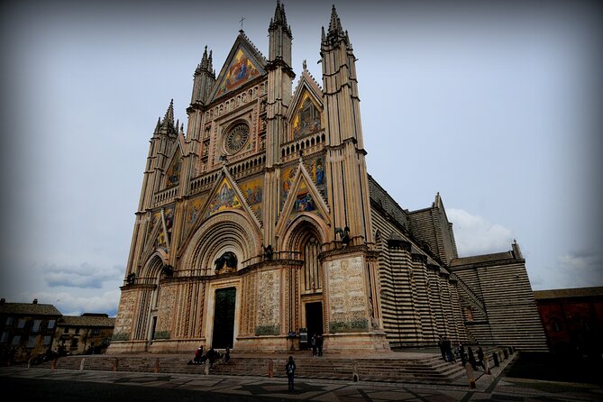 Orvieto and Civita Di Bagnoregio Including Underground Tour and Lunch
