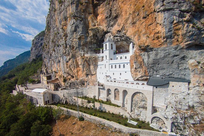 Ostrog and Rijeka Crnojevic Tour From Kotor