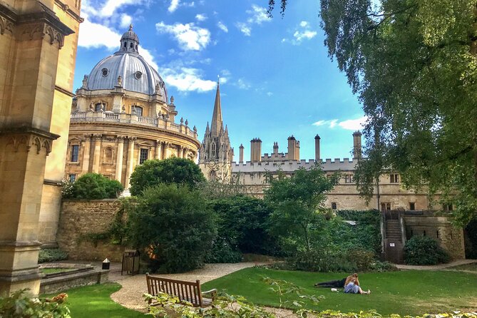Oxford Private Walking Tour With Town-To-Gown Guide