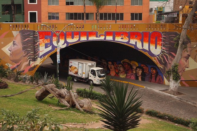 Pachacamac Tour, Including Barranco + Chorrillos.